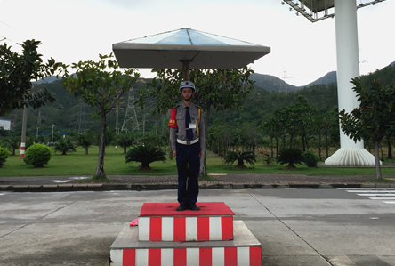 保安站岗风采